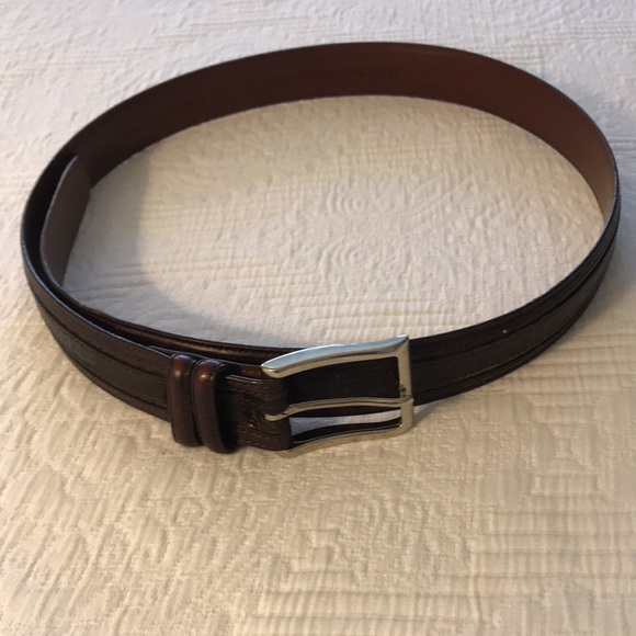 Johnston & Murphy Brown Embossed Leather Belt 36” - Picture 3 of 17